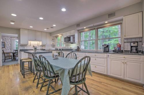 Peaceful Durham House On Pond With Huge Deck!