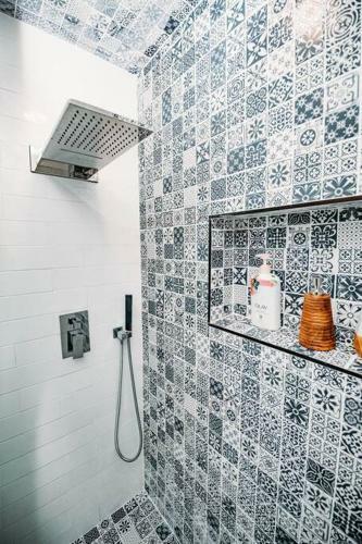 Apartamento Unique And Colorful ~ Chefs Kitchen ~ Hot Tub