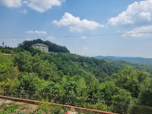 Villa Mit Veranda In Ponzone F�r 6 Personen