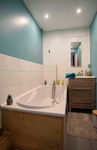 Apartamento Cozy35 M For 2 With Mezzanine In Lyon