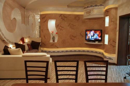 Comfortable Villa Near Tash Rabat Mall