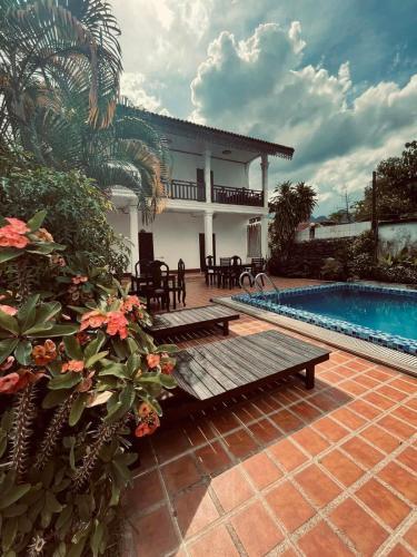 Hotel Suntara Vang Vieng