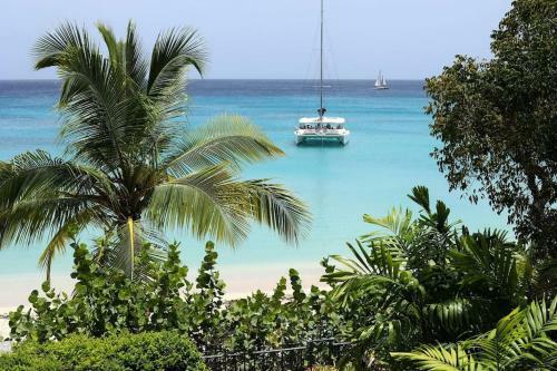 Barbados Paynes Bay 9 Bedrooms