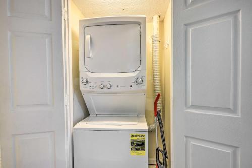Apartamento Auburn Condo With 2 Pools Less Than 2 Mi To University!