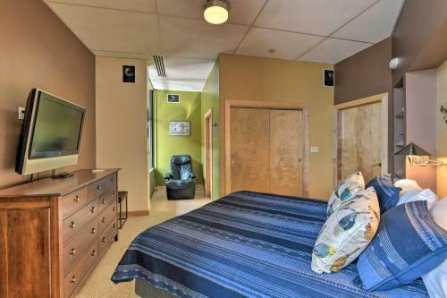 Apartamento Idyllic Dtwn Anchorage Condo With Fireplace!