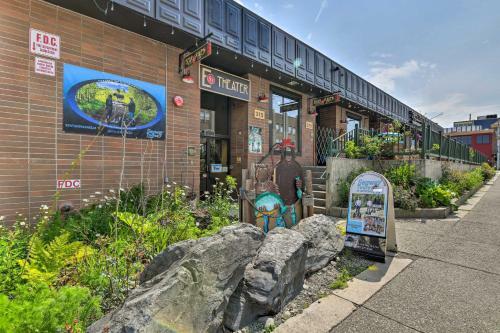 Apartamento Idyllic Dtwn Anchorage Condo With Fireplace!