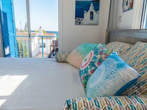 Greek Island Style 2 Bedroom Villa With Pool