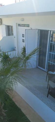 Hostal Arjan Dyli Guesthouse