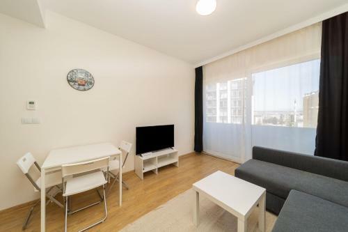 Apartamento Nifty Flat W Shared Pool In Kepez