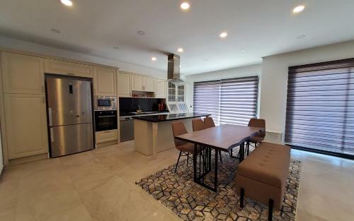 Villa Beautiful 4br House With Private Pool In Yal?kavak