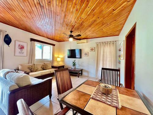 Apartamento Roatan Lodge 504 @sunset Villas, West End