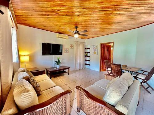 Apartamento Roatan Lodge 504 @sunset Villas, West End