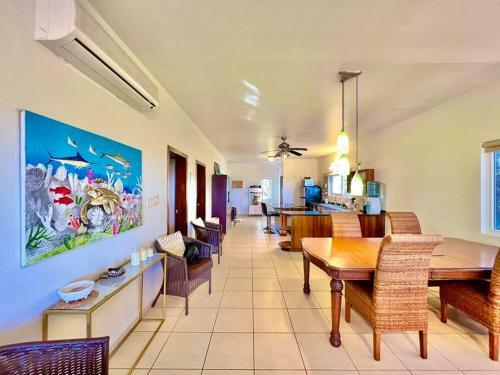 Apartamento Views 2b @sunset Estates, West End