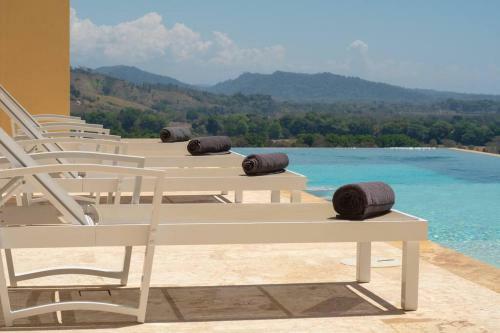 Villa Casa Amarillo Jaco Beach Costa Rica