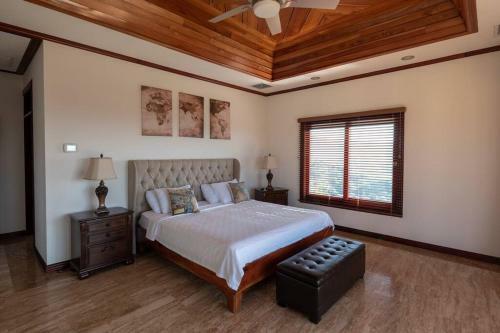 Villa Casa Amarillo Jaco Beach Costa Rica