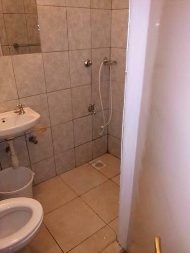 Apartamento Waridi Studio- Wi-fi, Netflix,pool,parking&view