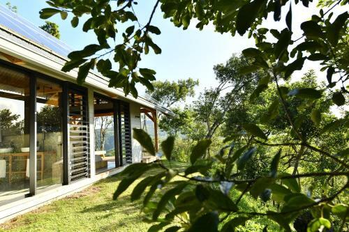 Villa Chamgaia - Private Eco Lodge