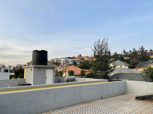 Hostal Room In House - Nshuti Spacious Quiet Rm For Short Long-term