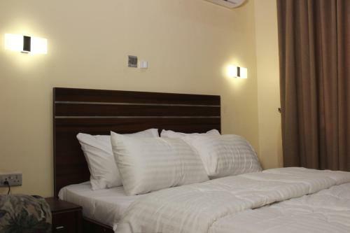 Roosevelt Hotels