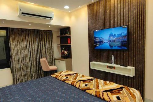 City Homes Crystal Apartment