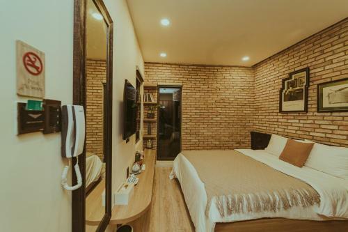 Hotel The Brick Home Dalat