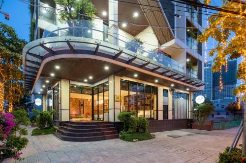Hh Residence - Serviced Apartment