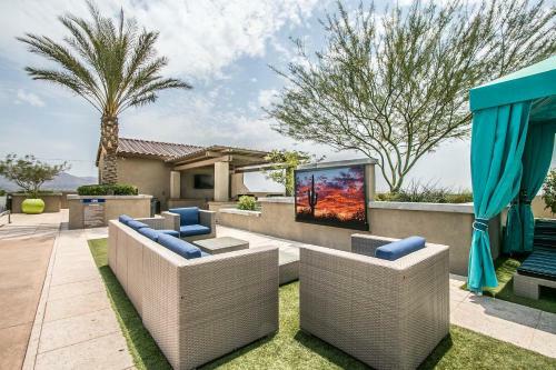 Apartamento New! Rooftop Pool With Mountain Views+king Beds