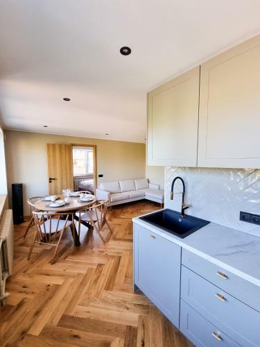 Riia Street Luxury Apartment