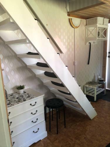 Apartamento J�rvsta Mysig L�genhet