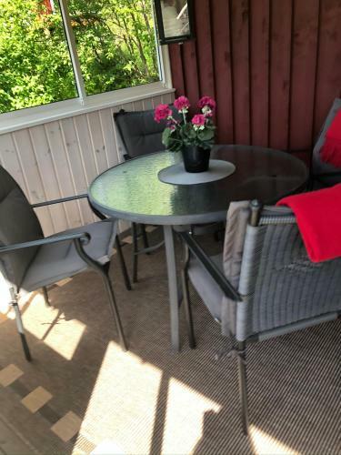 Apartamento J�rvsta Mysig L�genhet