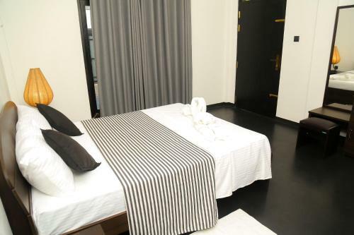 Hostal Black And White Unakuruwa