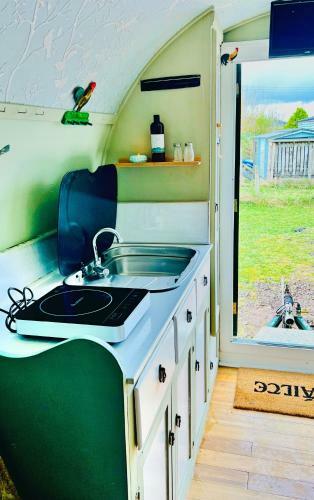 Delightful And Unique Gypsy Caravan In Breakish