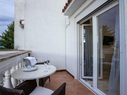 Hostal Restaurant & Rooms Nino