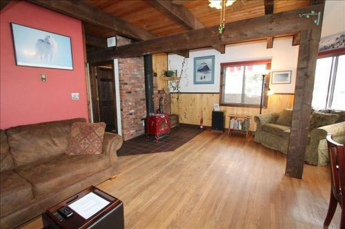 Pooches Paradise Location Elk Ave Dog Friendly