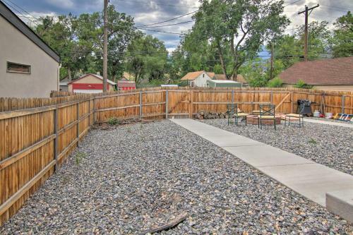 Upscale And Modern Colorado Springs Townhome!