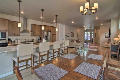 Upscale And Modern Colorado Springs Townhome!