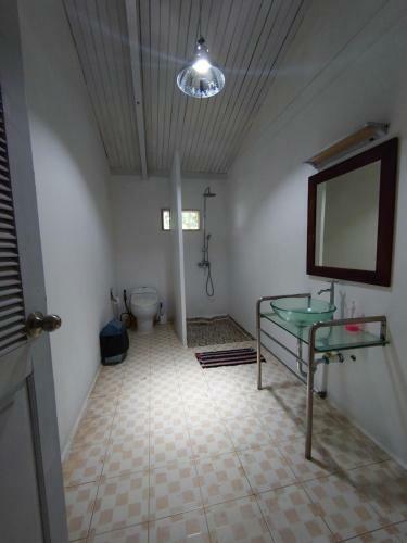 Hostal Room In A Nice Villa With Big Swimming Pool