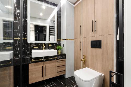 Stylish Apartments On Drewnowska Street
