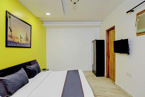 Hotel Collection O 81636 Baba's Inn