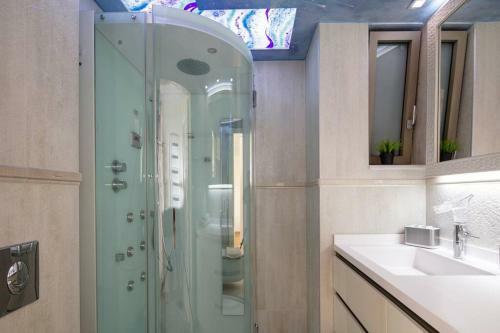 Apartamento Ni President Suite