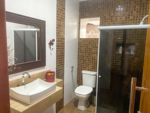 Casa Agrad�vel Com Piscina E Lareira