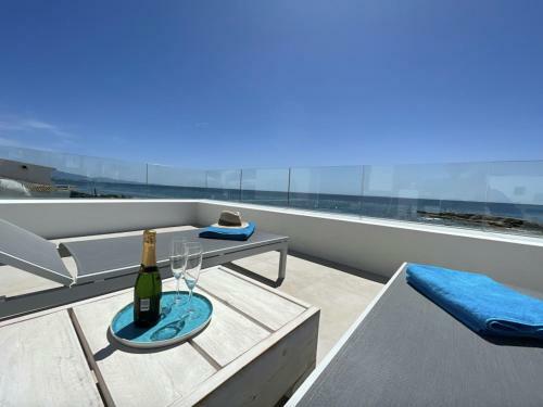 Villa Al Mar With Pool In Estepona