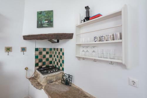 Stylish Guesthouse With Pool In Natural Park