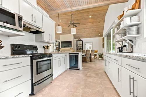 Oleander Cottage