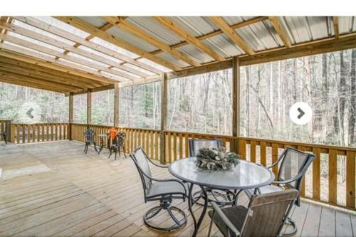 Windsong At Carte's Cabin