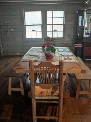 Windsong At Carte's Cabin