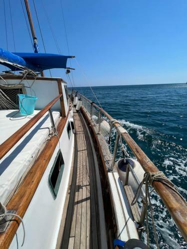 Caliria Wooden Boat