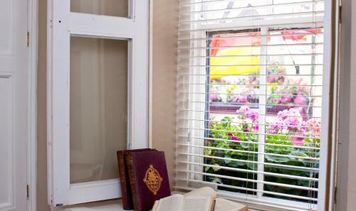 Hostal 7 Cross Street Boutique Townhouse