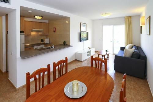 Apartamento Residencial Juncos 5 Planet Costa Dorada