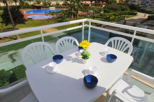 Apartamento Residencial Juncos 4 Planet Costa Dorada